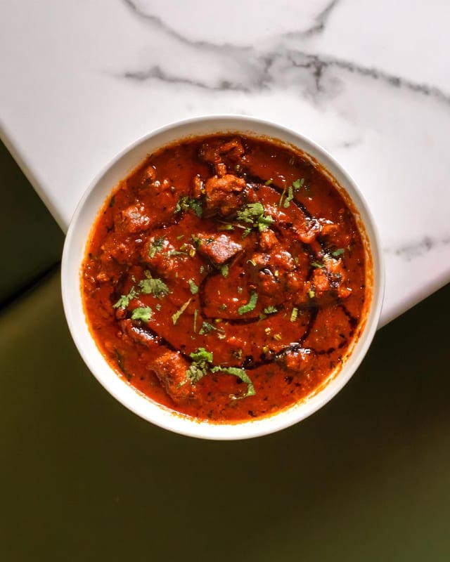 LAMB ROGAN JOSH.
