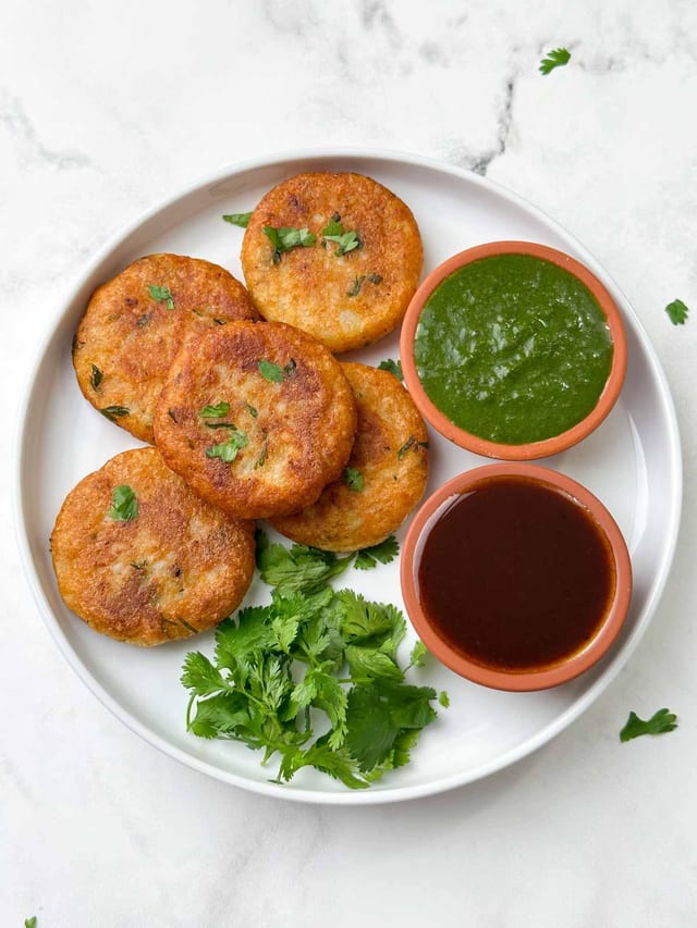 Fried Aloo Tikki.