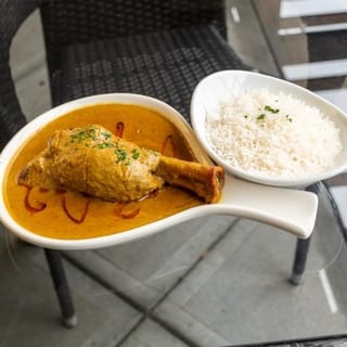 JUICY LAMB SHANK CURRY